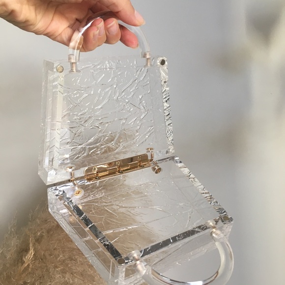 Acrylic bag - Picture 8 of 11